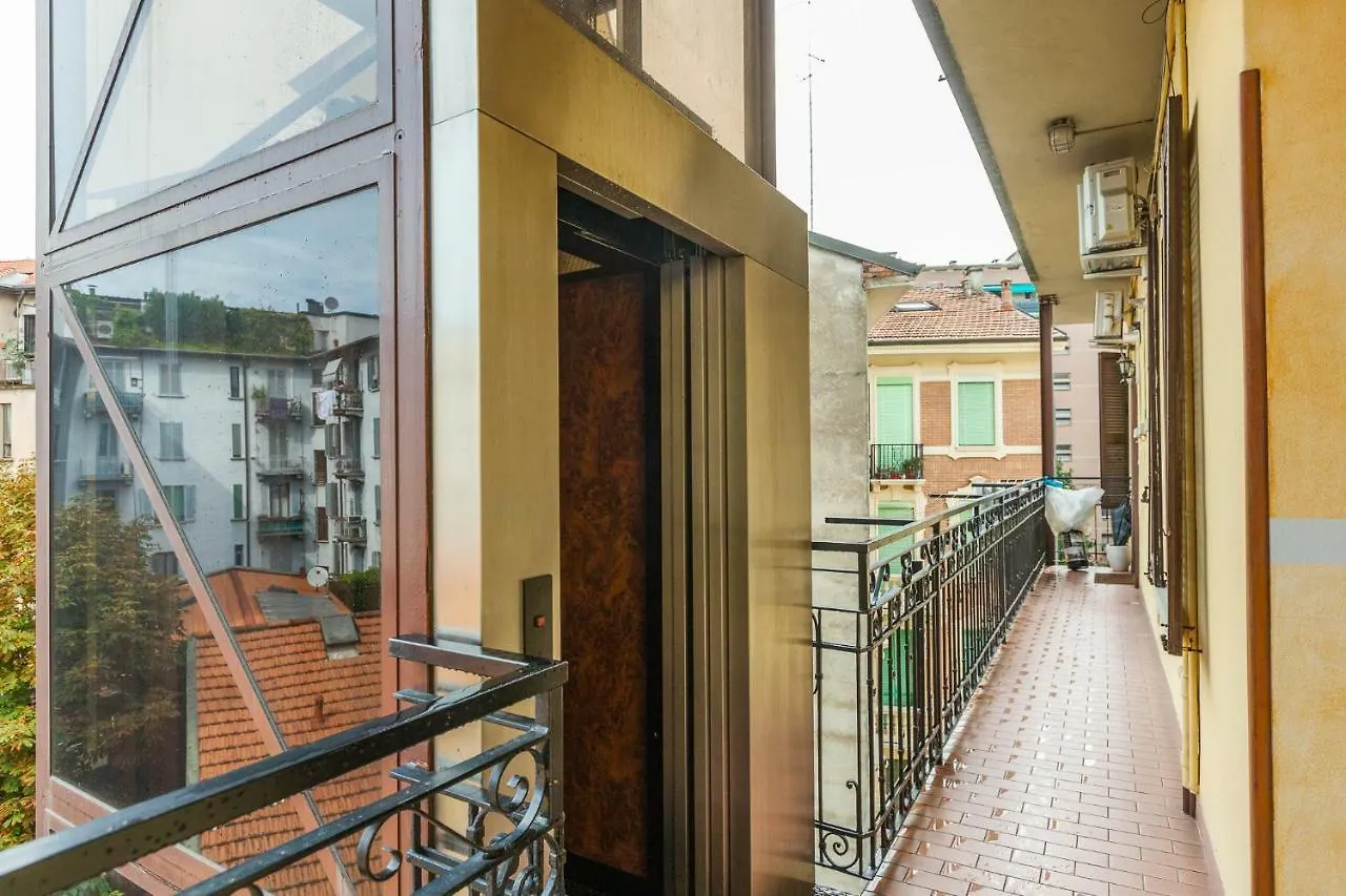 Fashion District Apartment Milan